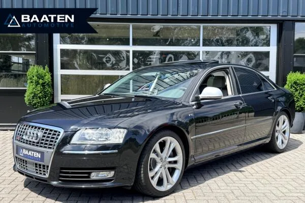 Audi S8 (2008) — foto 1