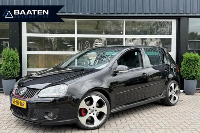 Volkswagen Golf (2005)