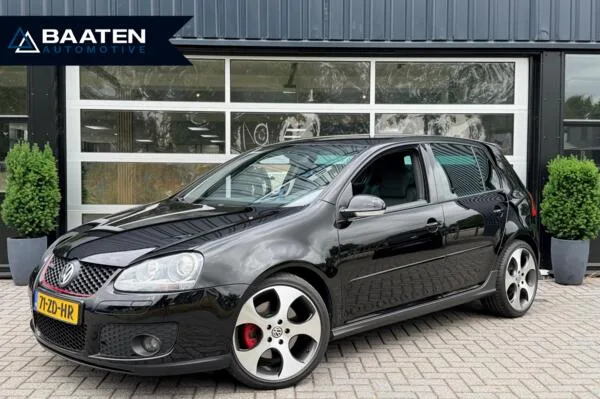 Volkswagen Golf (2005) — foto 1