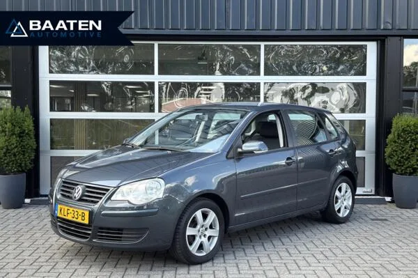 Volkswagen Polo (2005) — foto 1