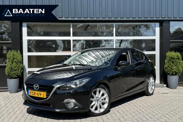 Mazda 3 (2014) — foto 1