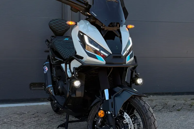 Honda X ADV (2023)