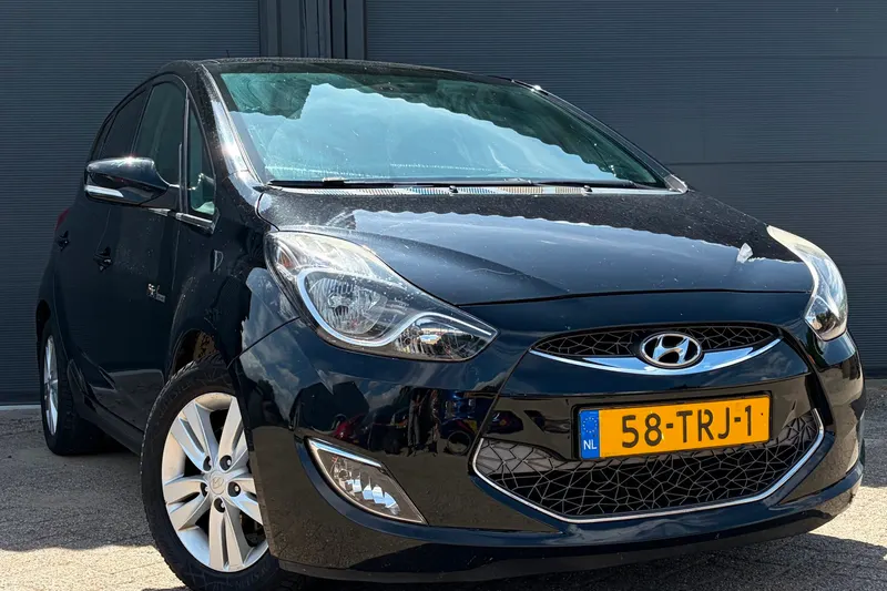 Hyundai ix20 (2012)