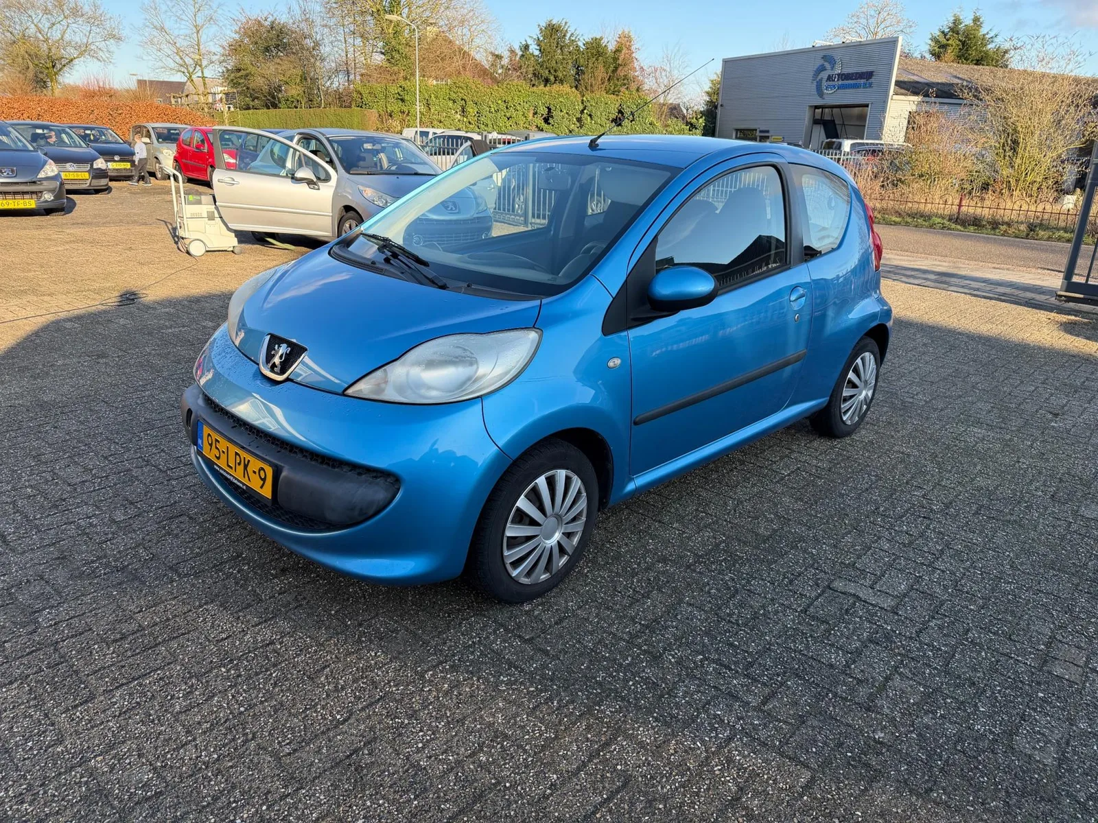 Peugeot 107 (2006) — foto 1