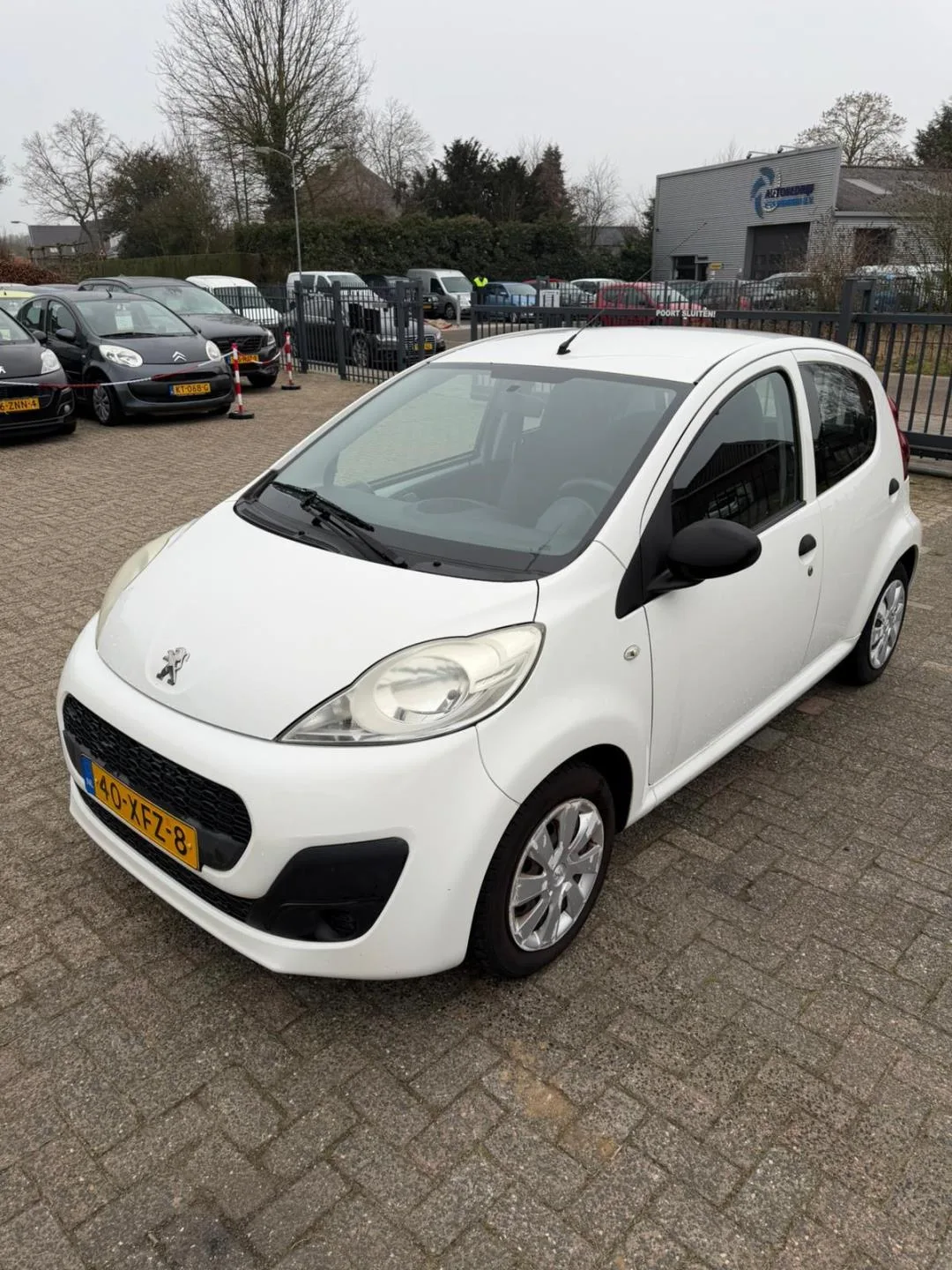 Peugeot 107 (2012) — foto 1