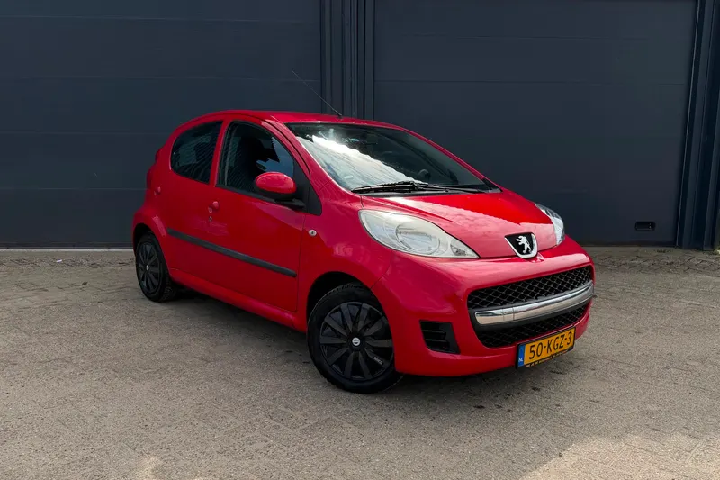 Peugeot 107 (2009)