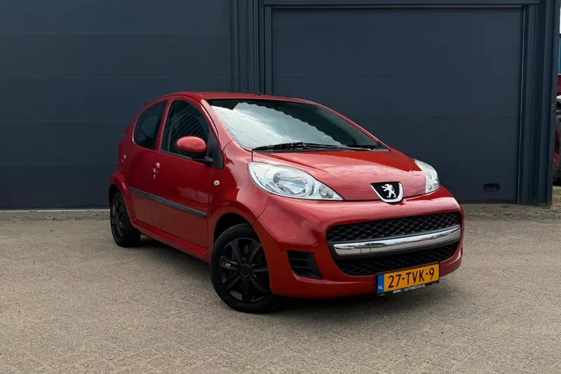 Peugeot 107 (2010)