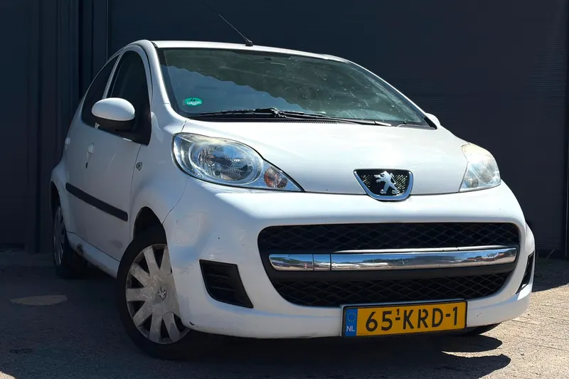 Peugeot 107 (2010)