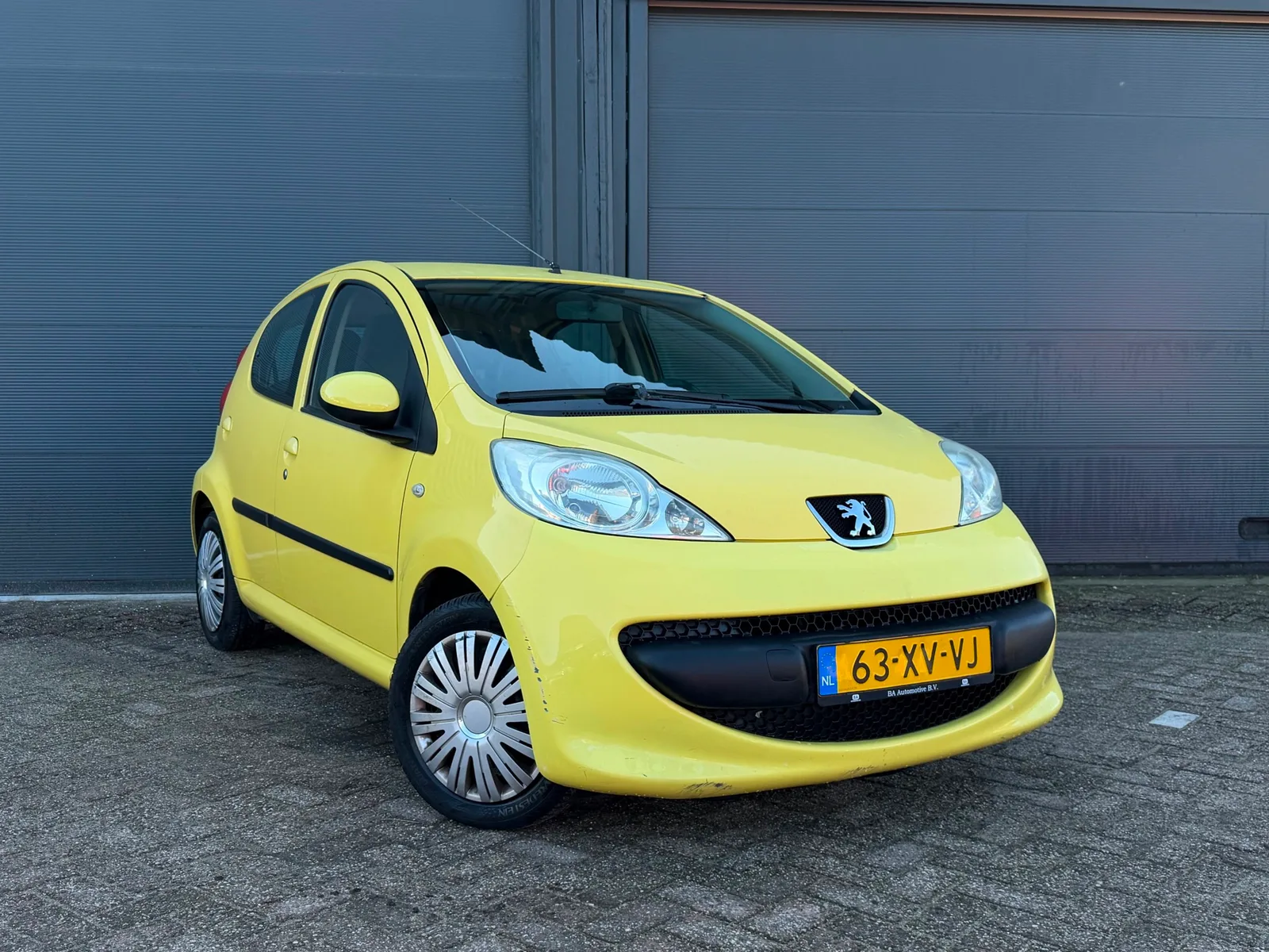 Peugeot 107 (2007) — foto 1