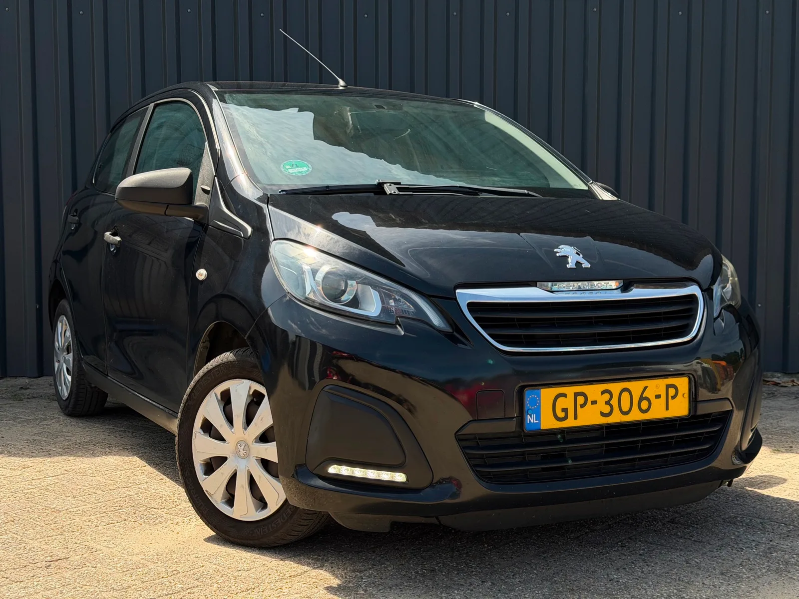 Peugeot 108 (2015) — foto 1