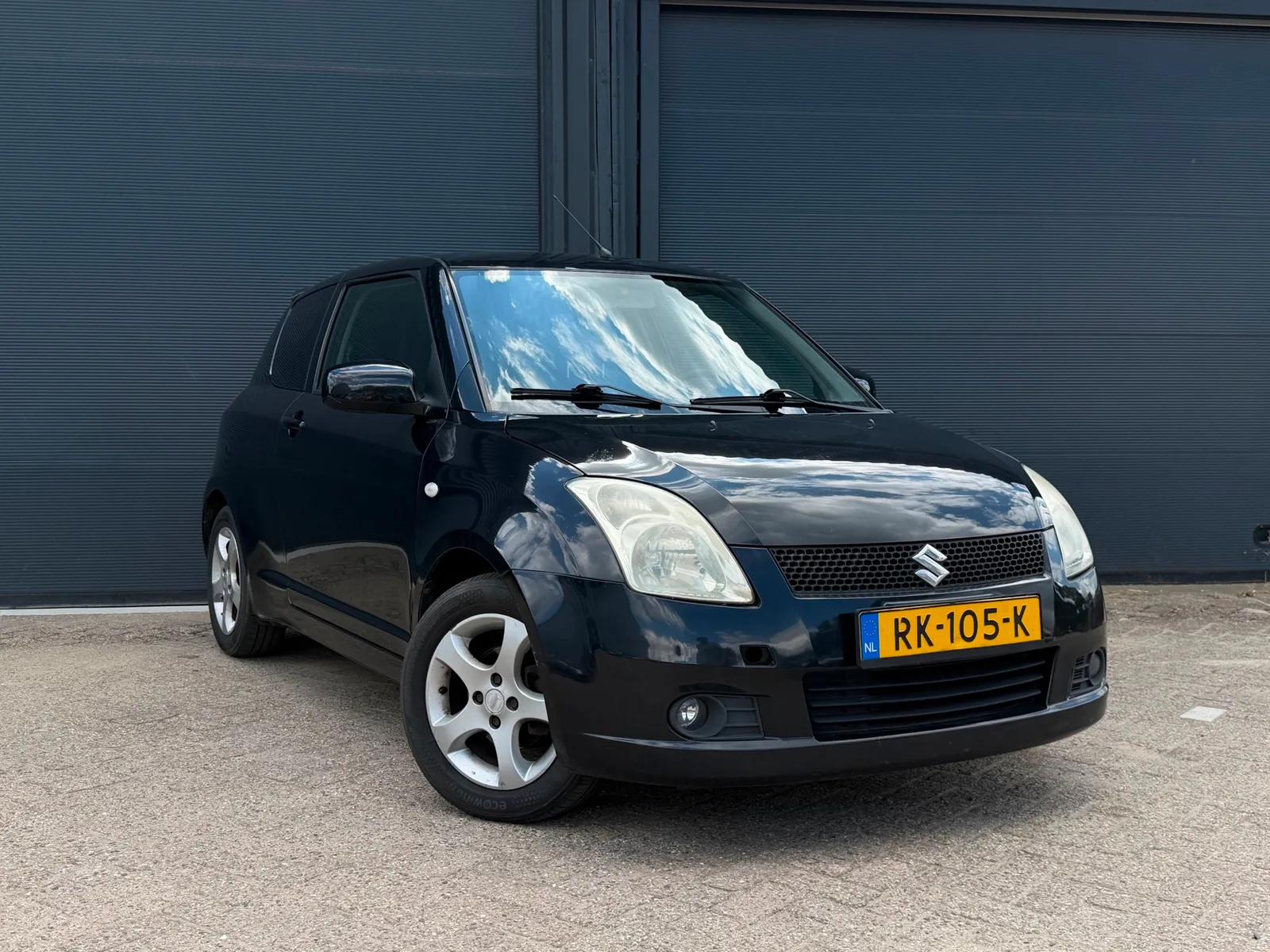 Suzuki Swift (2006) — foto 1