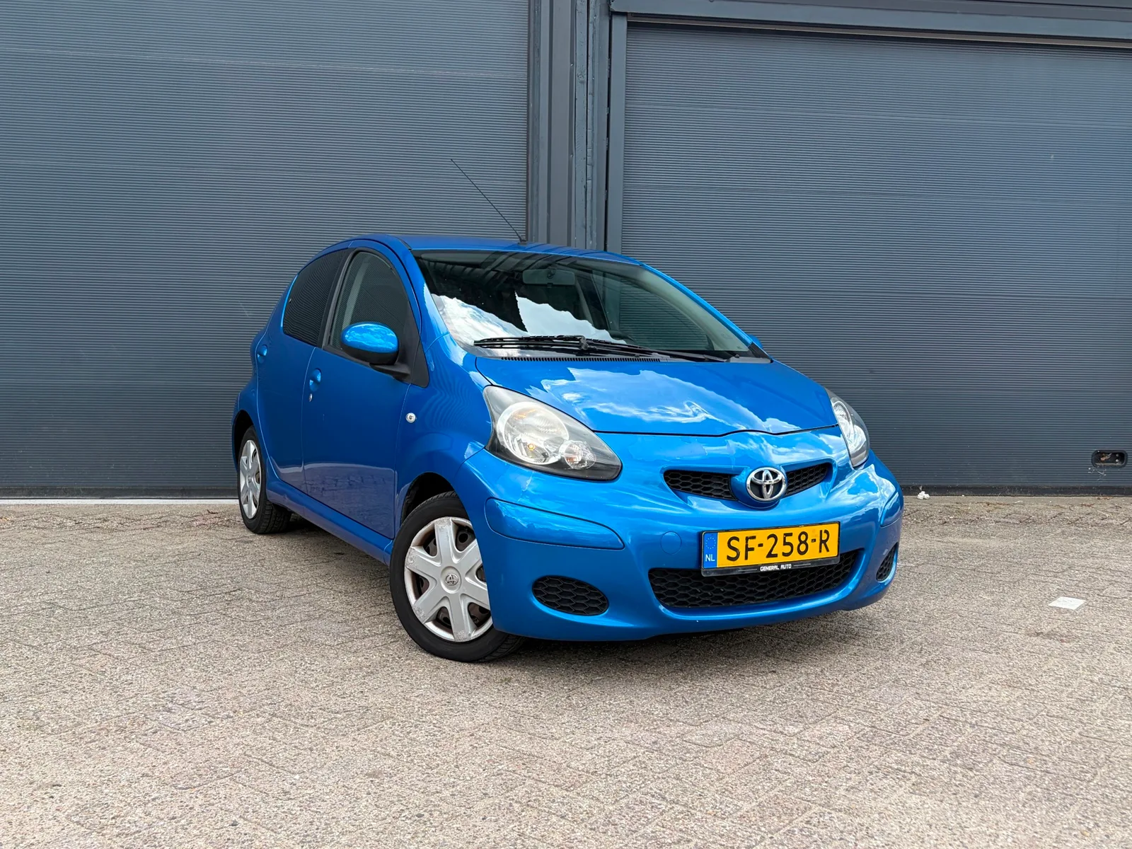 Toyota Aygo (2012) — foto 1