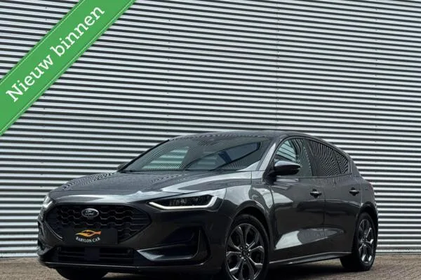 Ford Focus (2023) — foto 1