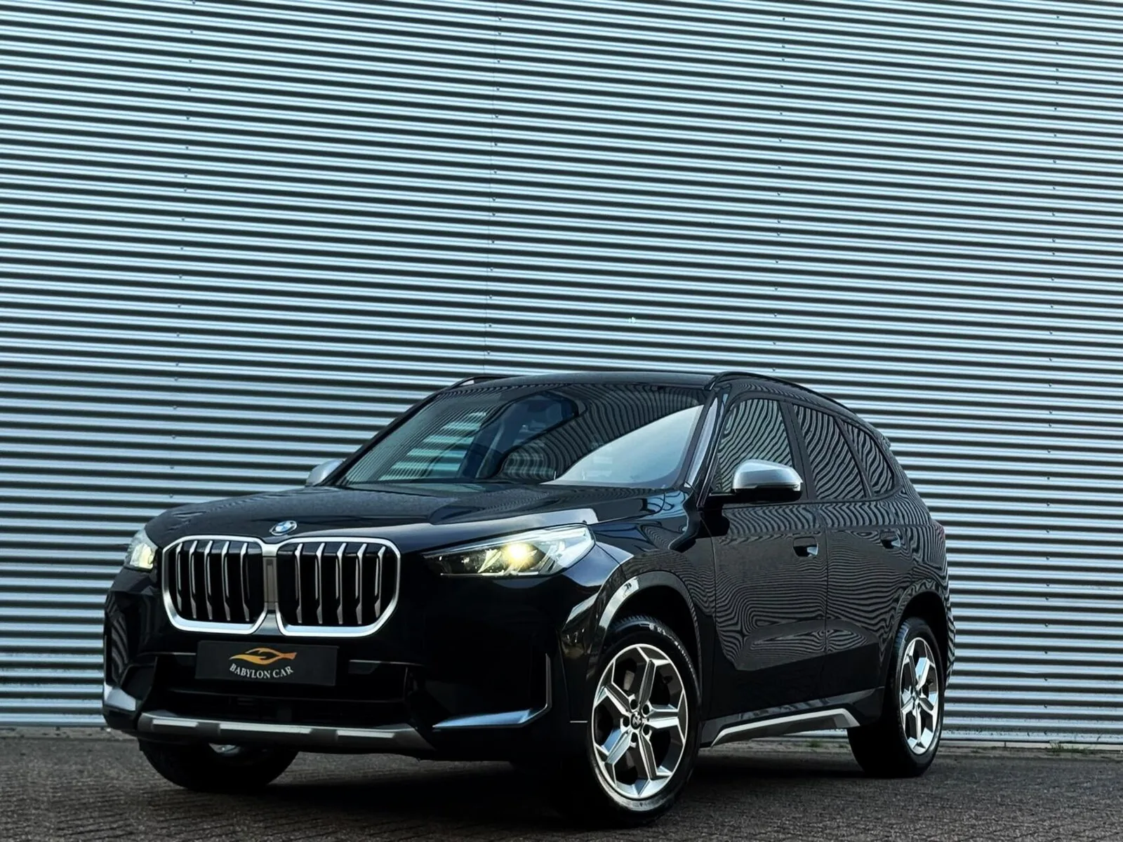 BMW X1 (2024) — foto 1