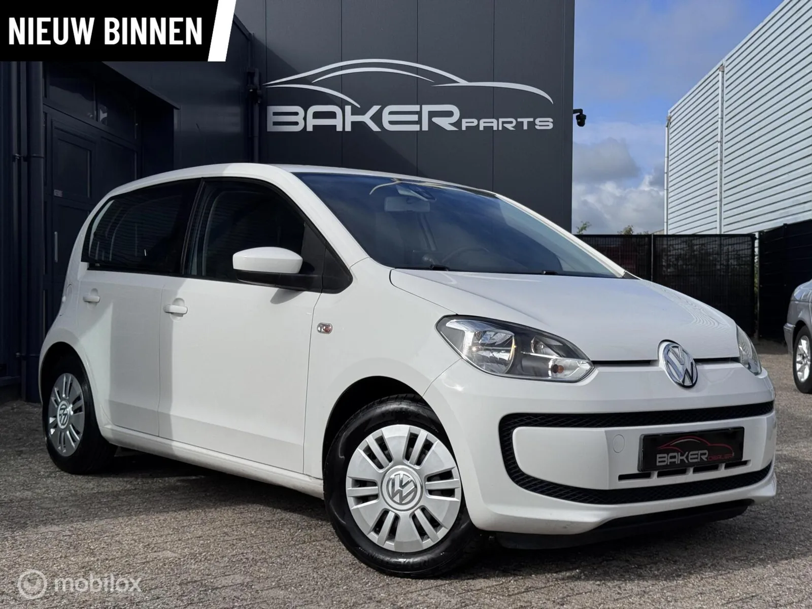 Volkswagen Up! (2014) — foto 1