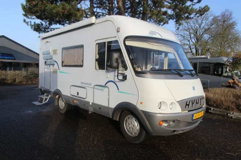 Hymer B (1999)