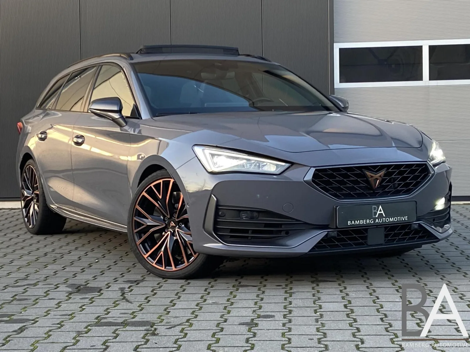 CUPRA Leon (2022) — foto 1