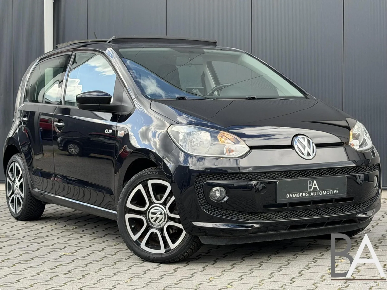 Volkswagen Up! (2013) — foto 1