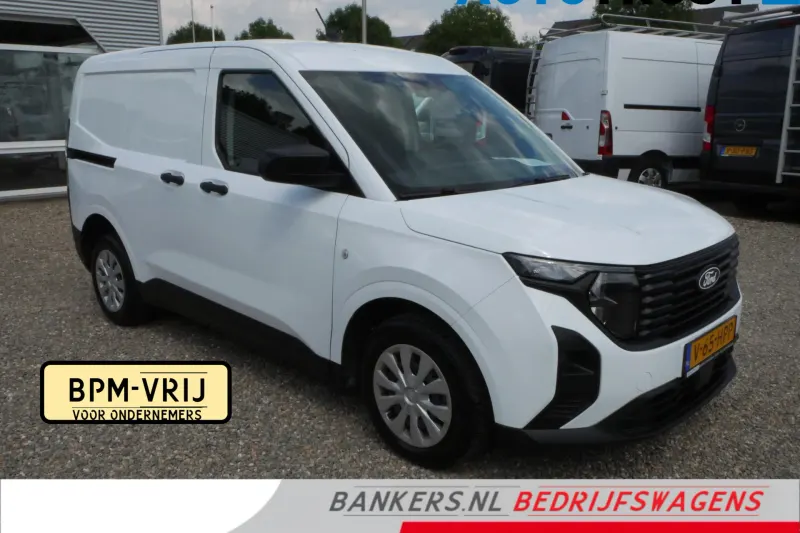 Ford Transit Courier (2024)