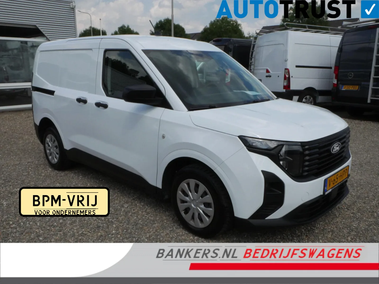 Ford Transit Courier (2024) — foto 1