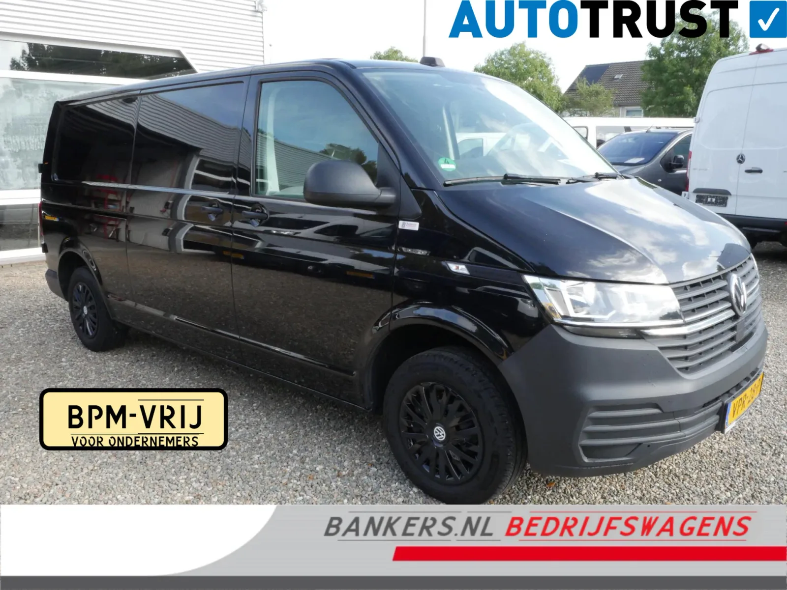Volkswagen Transporter (2022) — foto 1