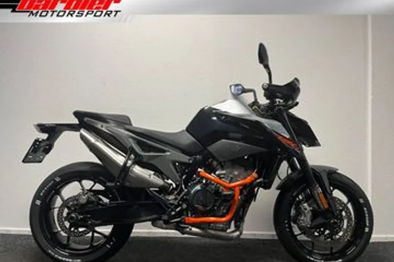 KTM 790 Duke (2018)