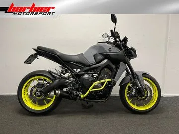 Yamaha MT-09 (2017) — foto 1