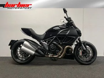 Ducati Diavel (2011) — foto 1