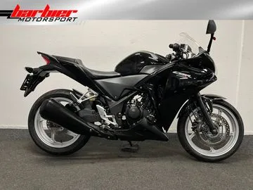 Honda CBR250R (2011) — foto 1