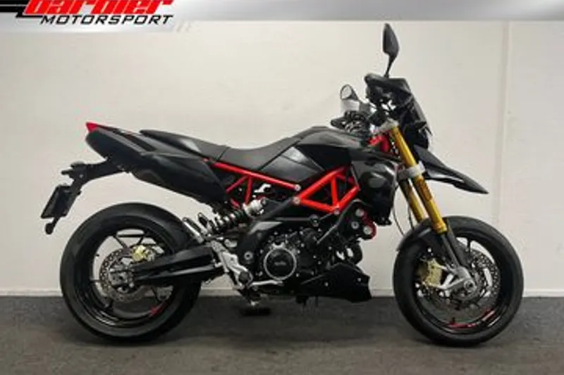 Aprilia Dorsoduro 900 (2018)
