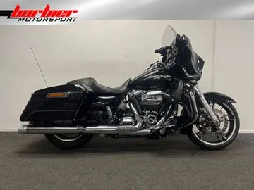 Harley-Davidson Street Glide Special (2017) — foto 1