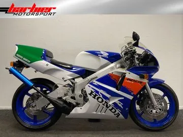 Honda NSR 250 R (1992) — foto 1