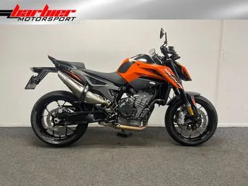 KTM 790 Duke (2024) — foto 1