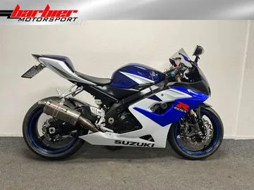 Suzuki GSX-R1000 (2005) — foto 1
