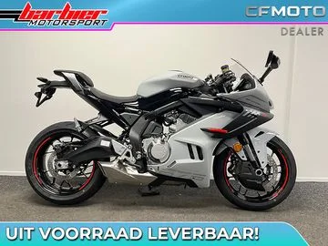 CFMoto 675SR-R (2026) — foto 1