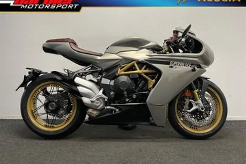 MV Agusta Superveloce 800 (2025)