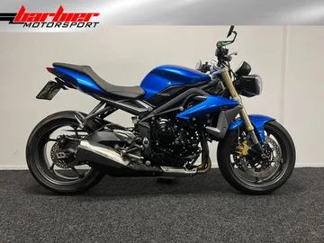 Triumph Street Triple 675 (2013) — foto 1