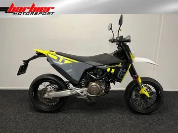 Husqvarna 701 Supermoto (2024) — foto 1