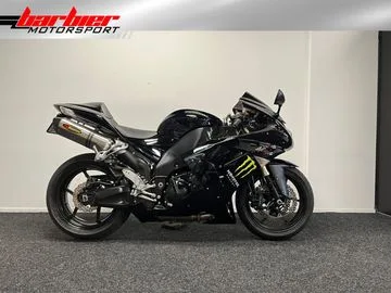 Kawasaki ZX-10R (2007) — foto 1