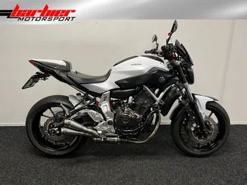 Yamaha MT-07 (2014) — foto 1