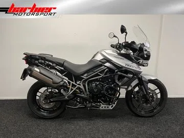 Triumph Tiger 800 XRX (2017) — foto 1
