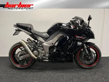 Kawasaki Z1000 (2011) — foto 1
