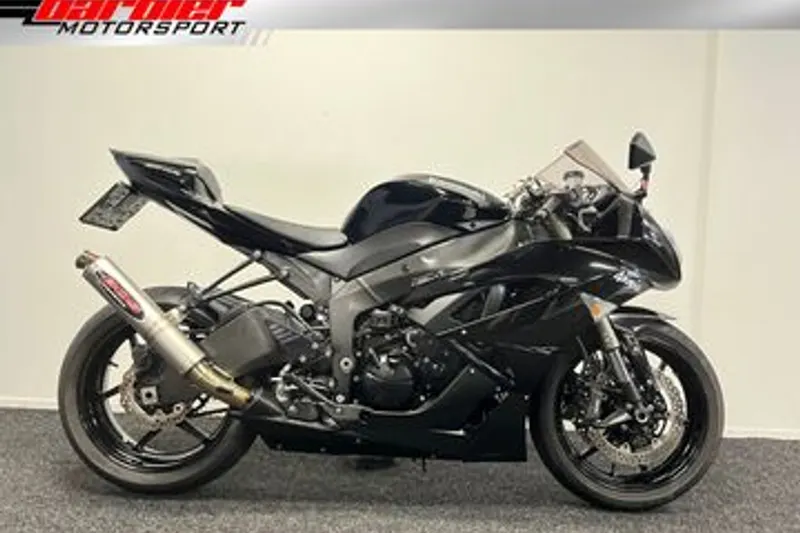 Kawasaki ZX-6R (2010)