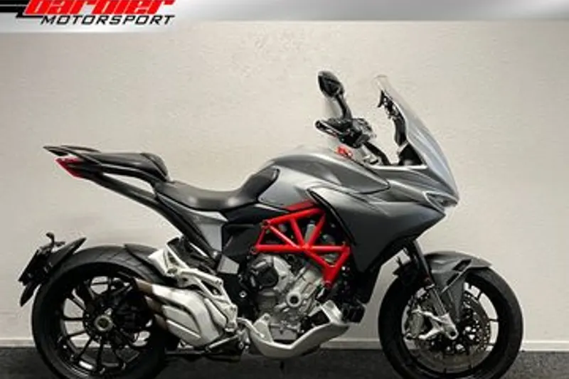 MV Agusta Turismo Veloce 800 (2015)