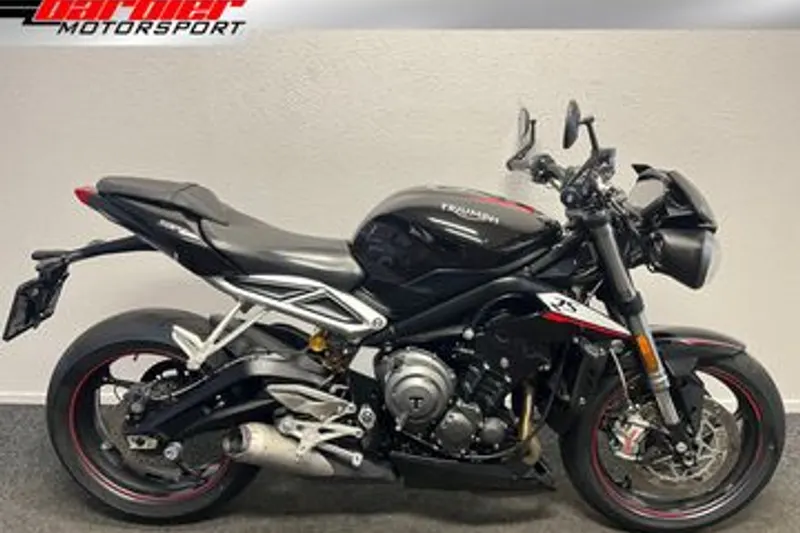 Triumph Street Triple RS (2017)