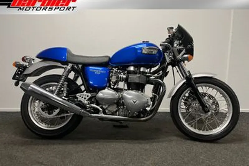 Triumph Thruxton 900 (2005)