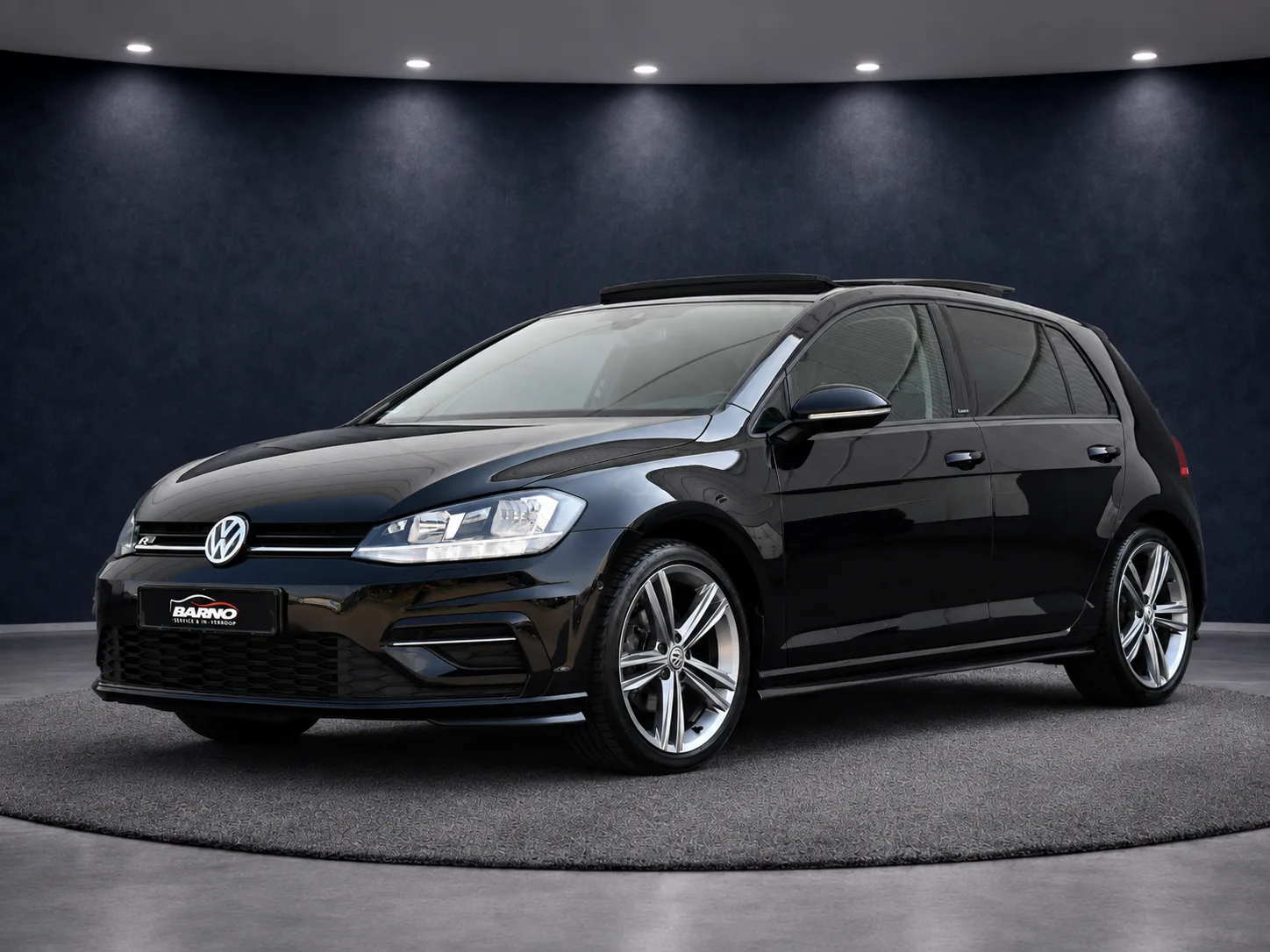 Volkswagen Golf (2018) — foto 1