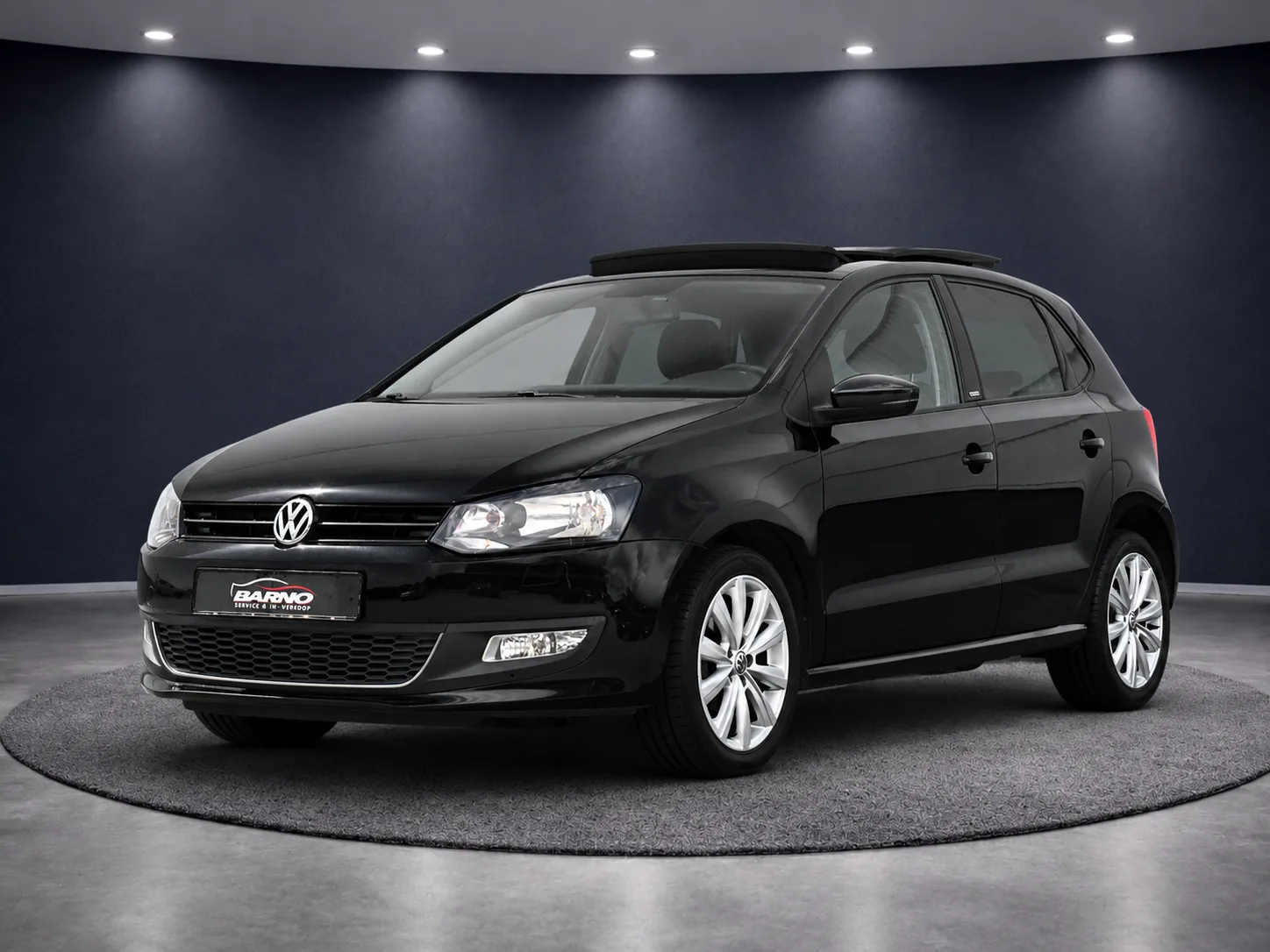 Volkswagen Polo (2011) — foto 1