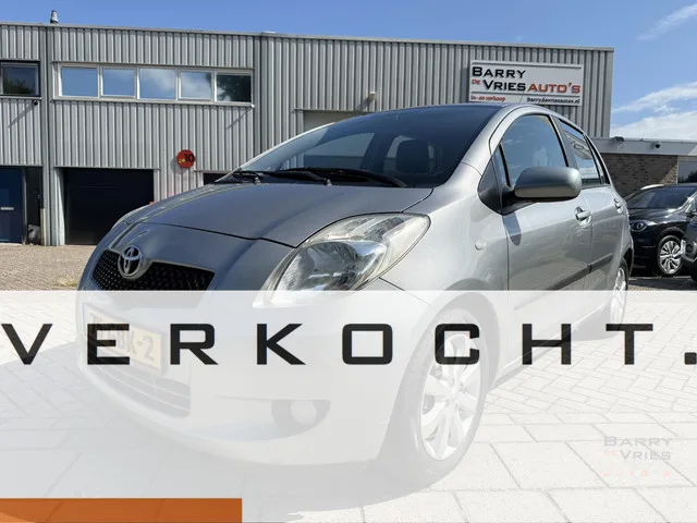 Toyota Yaris (2008) — foto 1