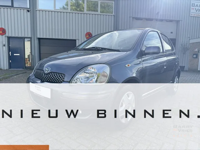 Toyota Yaris (2005) — foto 1